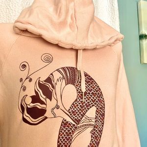 GSUS Industries graphic sweater with hood